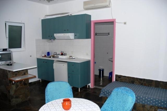 Oasis Studios Mikri Vigla Bagian luar foto